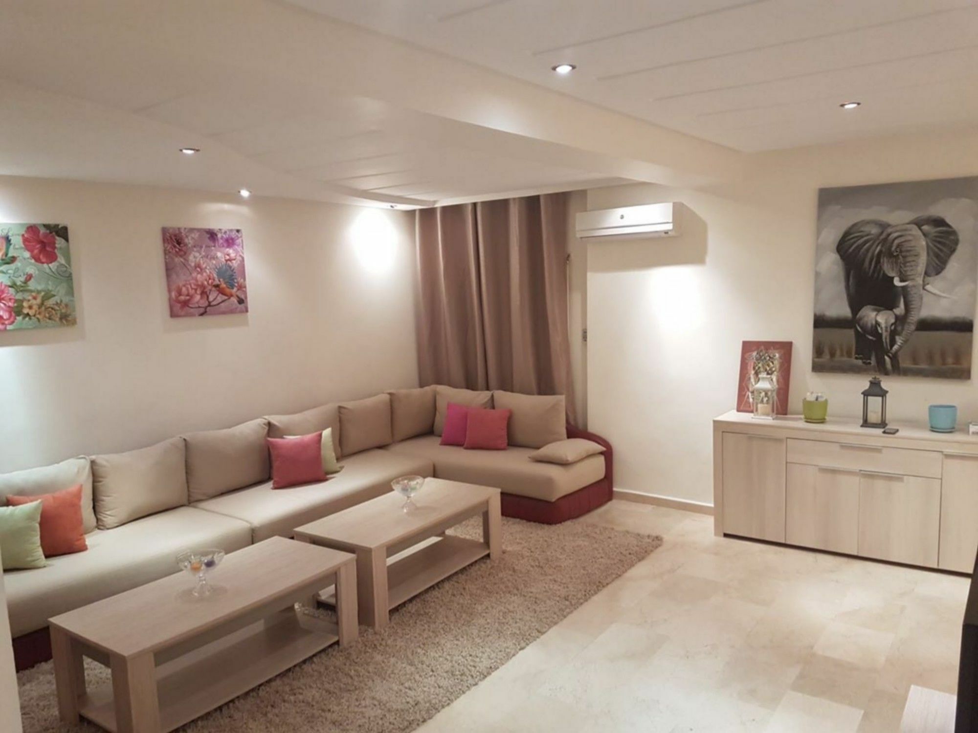 Spacious Apartment Downtown Kazablanka Dış mekan fotoğraf