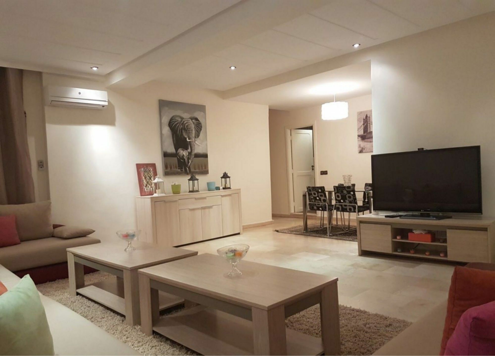 Spacious Apartment Downtown Kazablanka Dış mekan fotoğraf